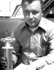 Larry D. LaPlante